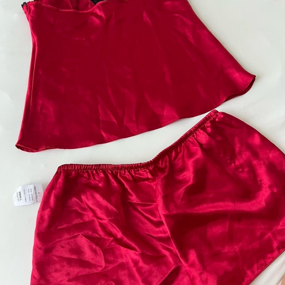 Red lace sleep set - Picture 4 of 5